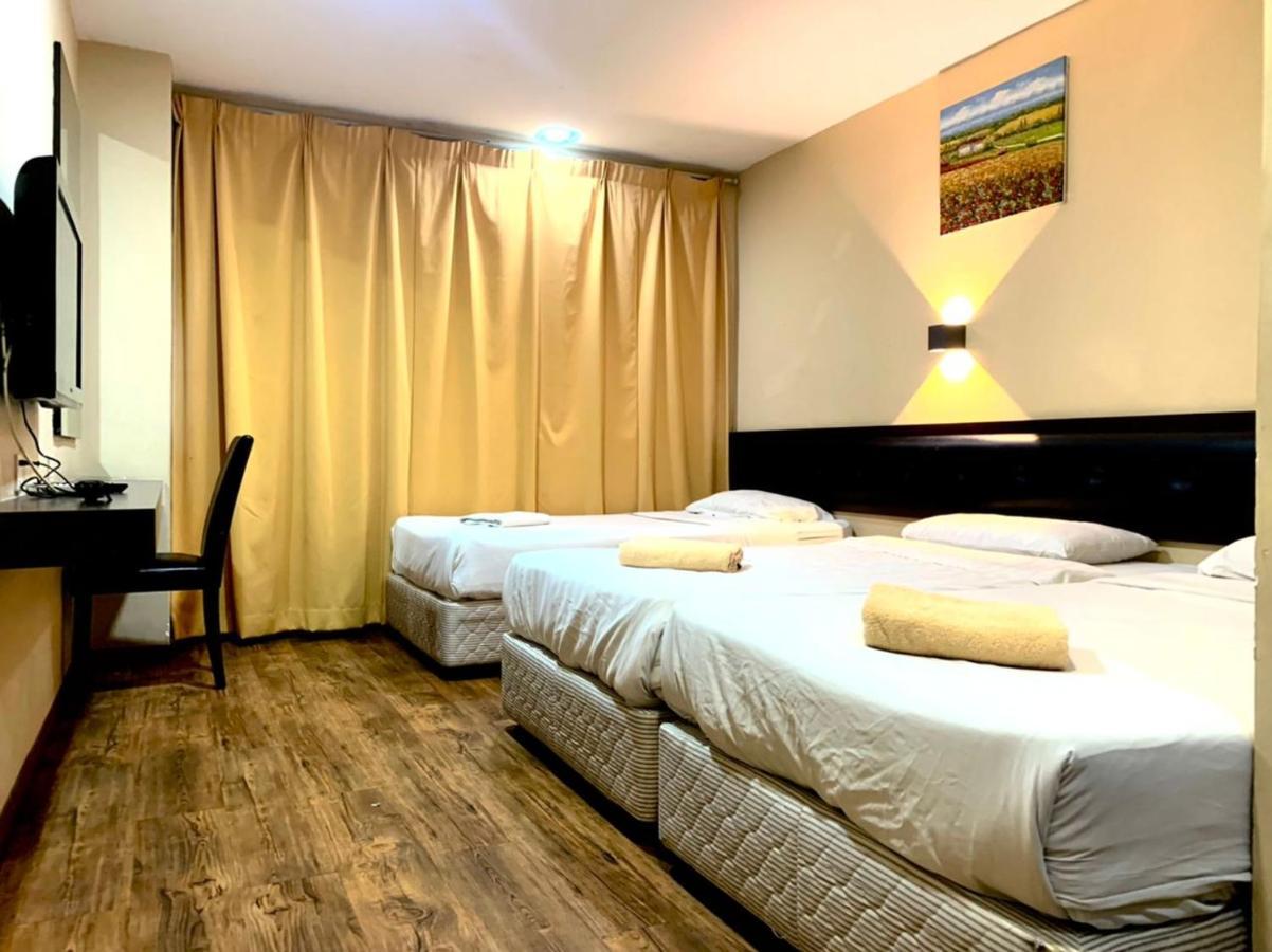 Green Town Hotel Classic Malacca Екстер'єр фото